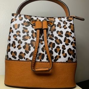 Cheetah Print Hand Bag